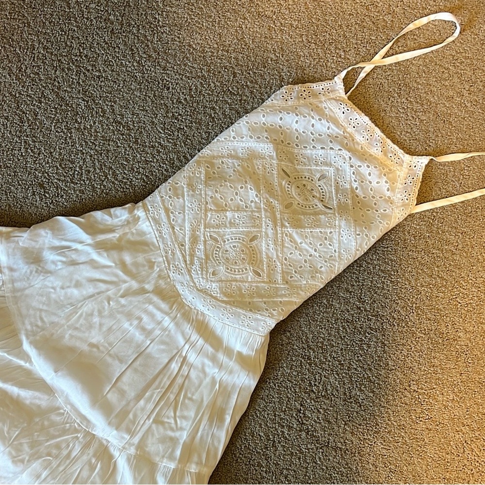 NWT Lulu's White Halter Mini Sundress - Picture 4 of 9
